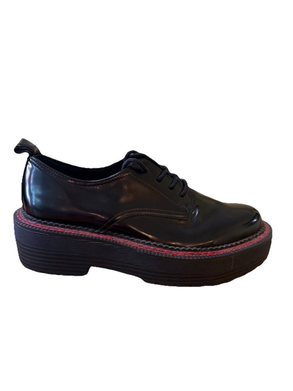 BERSHKA Shiny Black & Red Chunky Sole Lace Up Shoe ~ EU Sz 37/7 Red Accents
